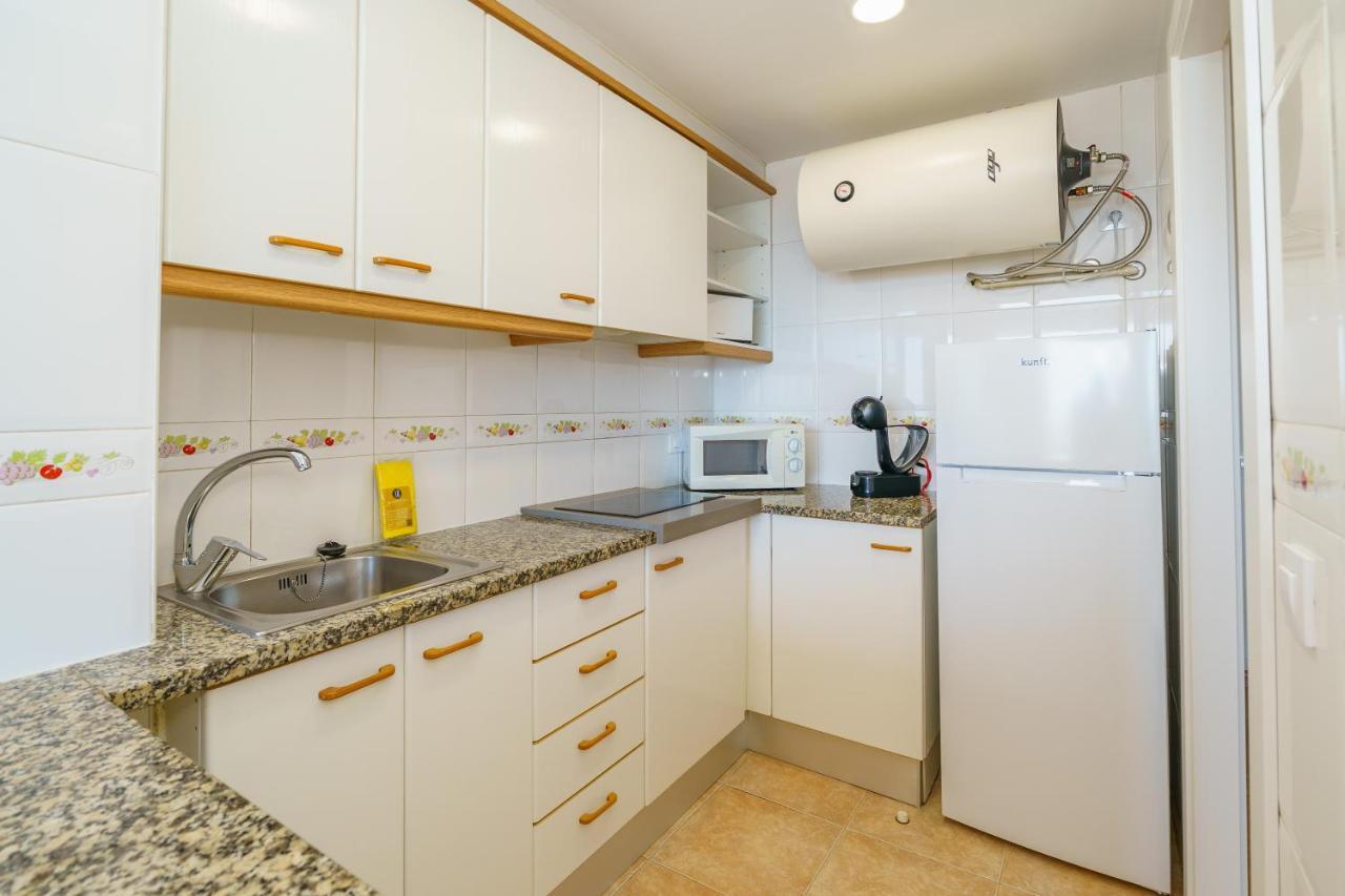 Ar Apartaments Camps Бланес Экстерьер фото